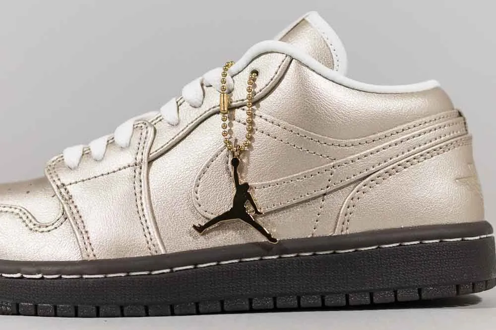Women's Air Jordan 1 Low SE 'Metallic Zinc'